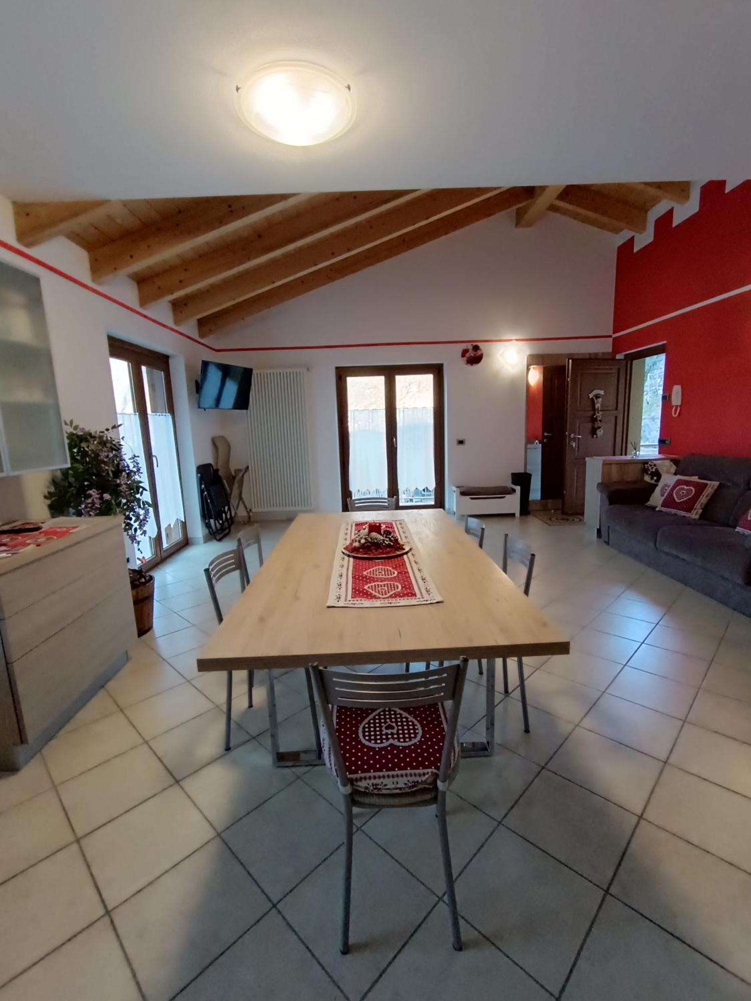 Pisolo Selvaggio Apartment Tirano Room photo